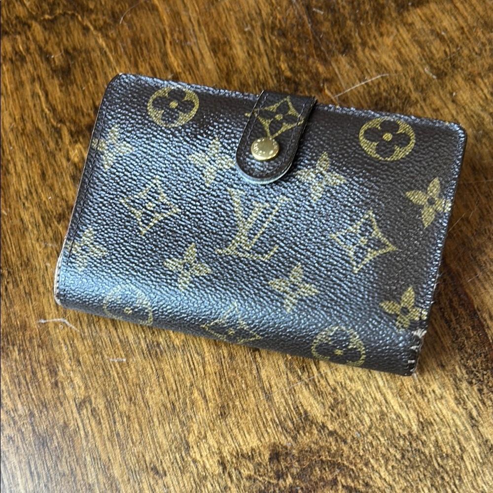 Louis Vuitton Monogram Wallet